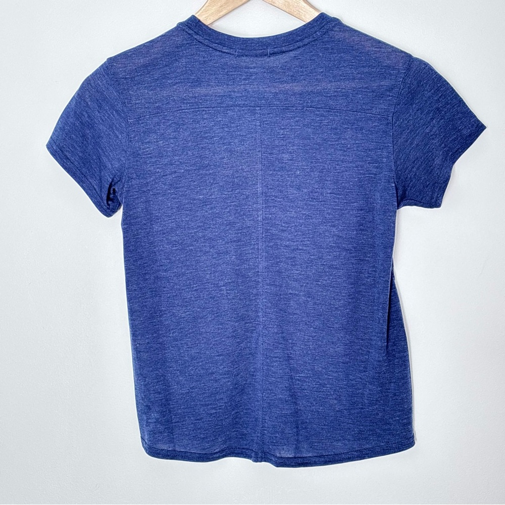 Brooks Running Distance Graphic TShirt Size XS NEW Short Sleeves Heather Navy - Picture 6 of 11